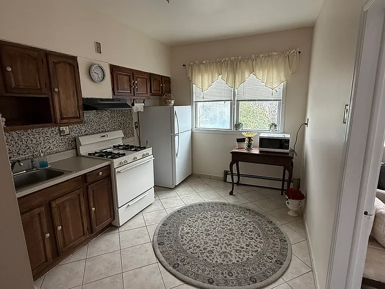254 Terrace Ave #2 — Photo 14