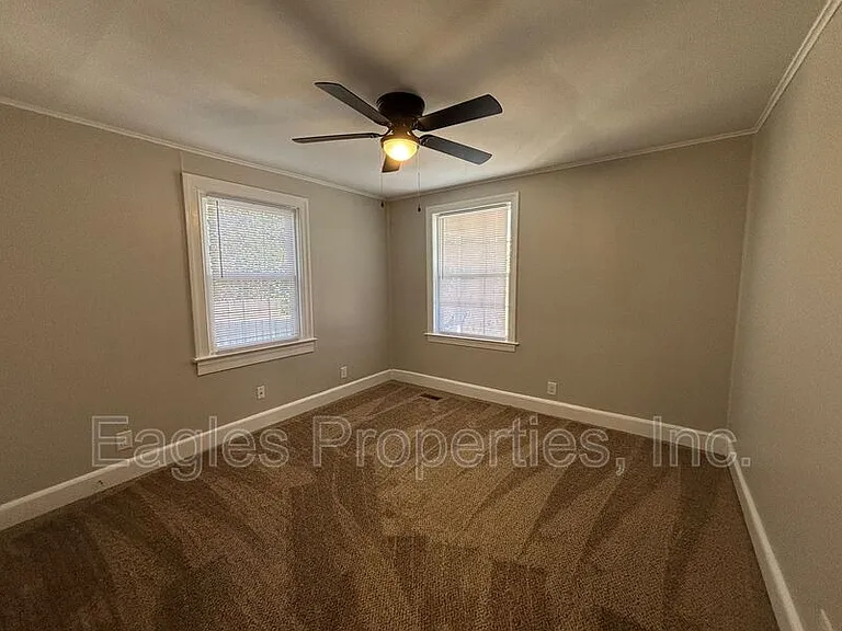 905 N Pineview Ave — Photo 9