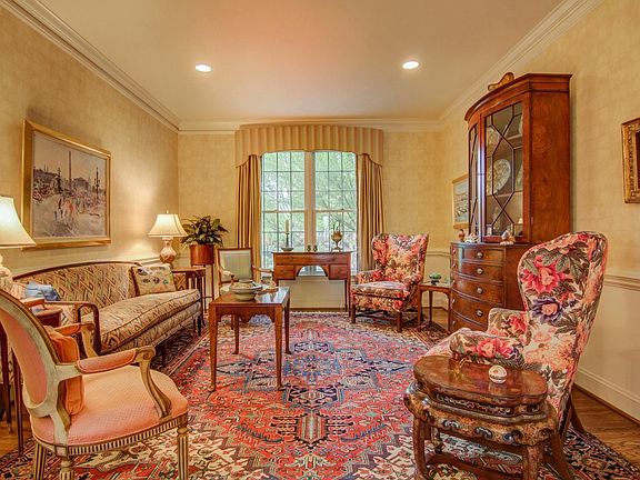 5th image of 3369 Southwood Village Ct