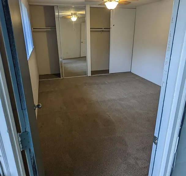 Royal Crest Townhomes — Photo 143