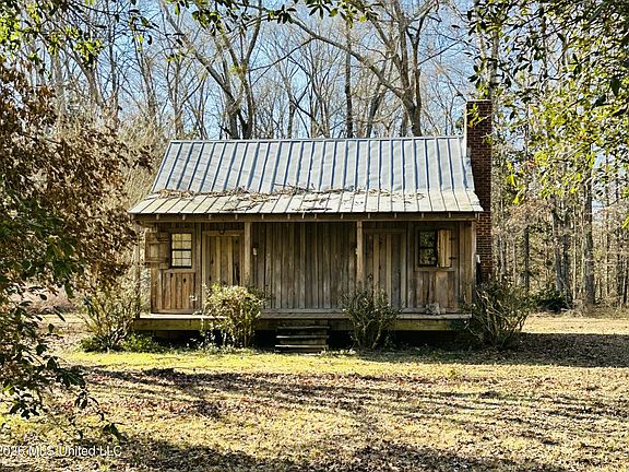 5th image of 8747 River Rd