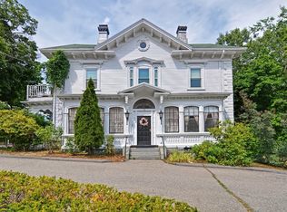 75 Day St APT 4, Norwood, MA 02062