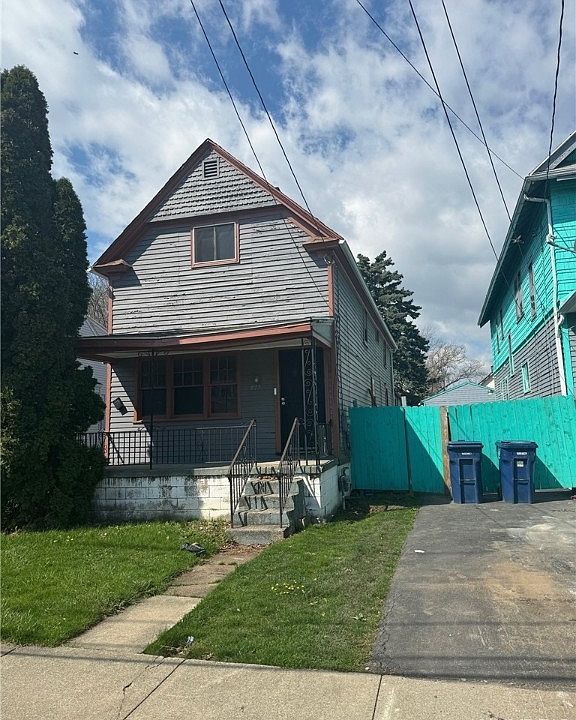 1st image of 322 Cambridge Ave