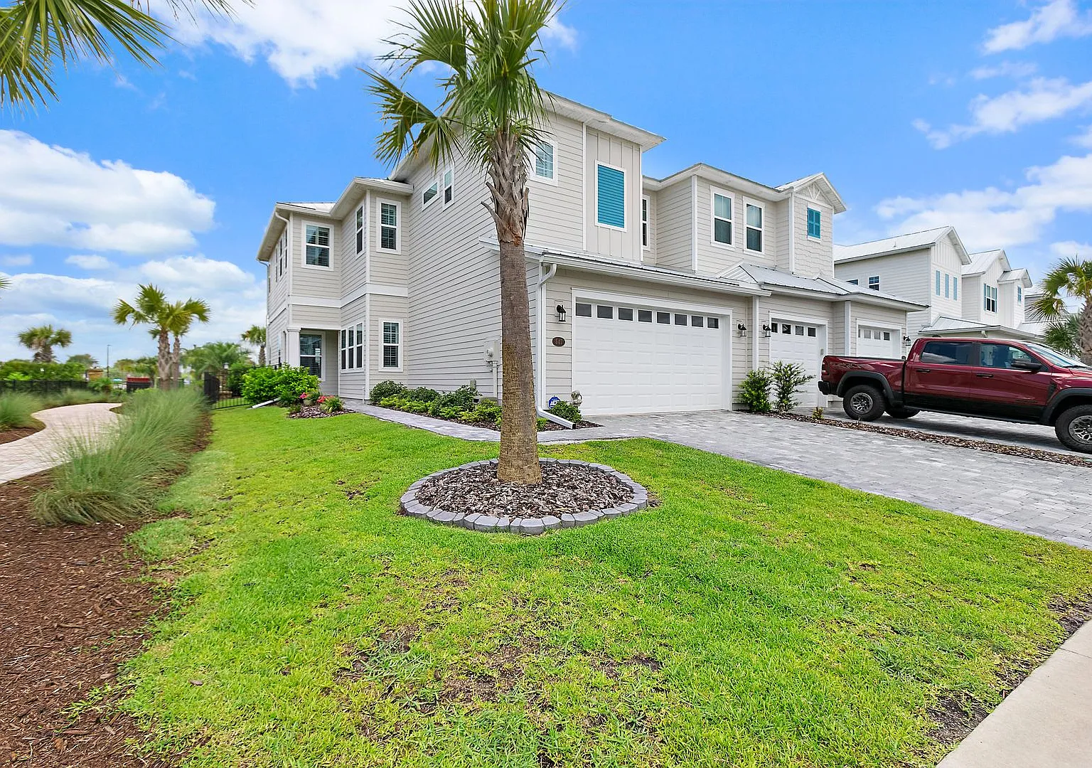 Your Chance to Live the Beachwalk Lifestyle! — Photo 2