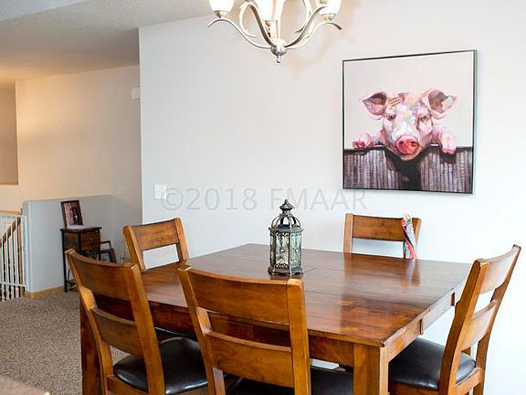 5th image of 1427 46th Ave S