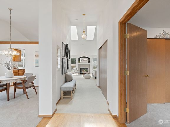 2nd image of 1002 131st Street Ct E