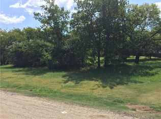 401 Scott Ln, Pilot Point, TX 76258