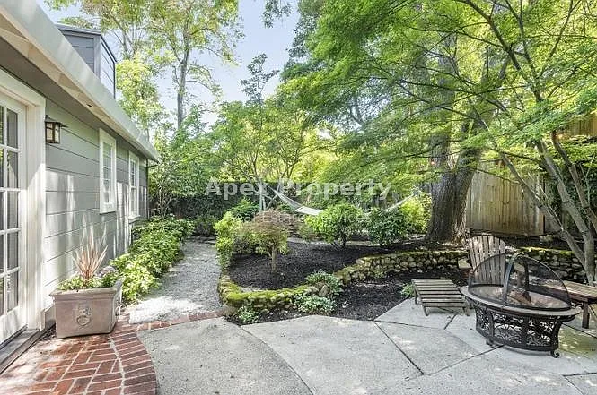 1969 Palo Alto Way — Photo 14
