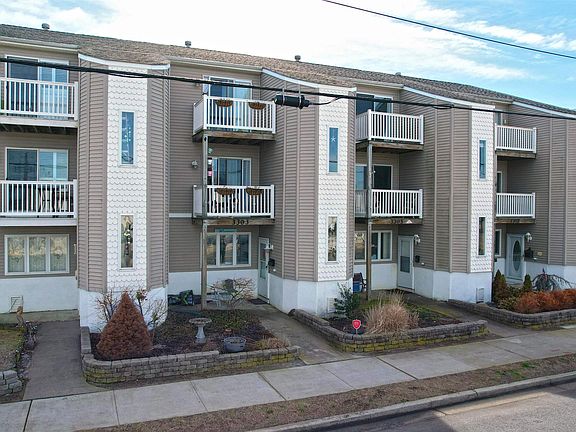 2nd image of 3305 Park Blvd #3305-3