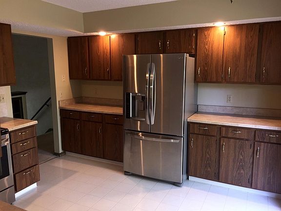 4th image of 5949 Elkcrest Dr
