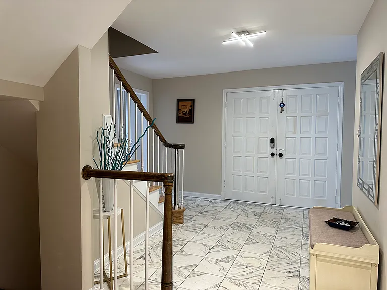 6306 Dunaway Ct — Photo 6