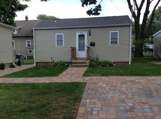 311B Durham Ave, Metuchen, NJ 08840