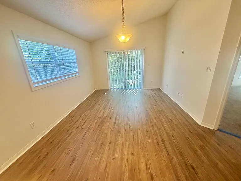 544 Tall Oaks Ter — Photo 13