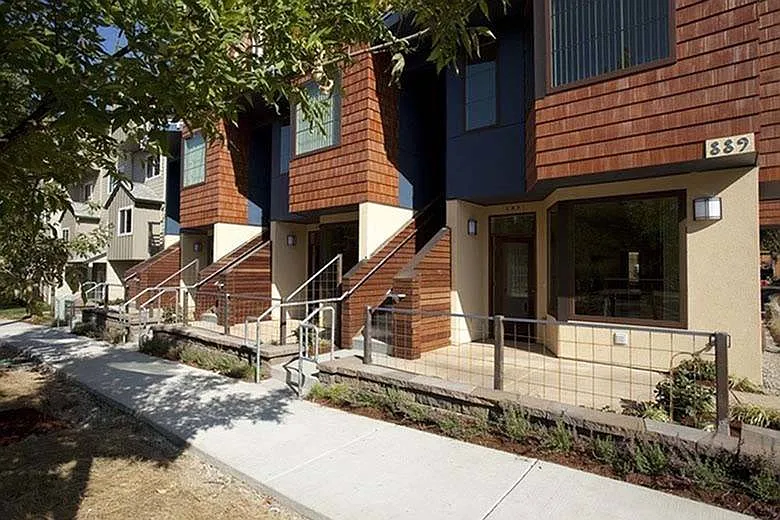 Indigo Place — Photo 3