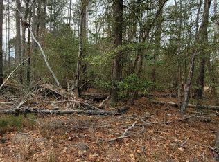 40 Wildwood Dr, Colonial Beach, VA 22443