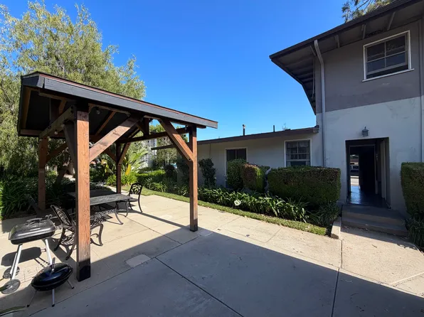 1 bed, 1.0 bath, 750 sqft, $1,975, 615 Linwood Ave #B, Monrovia, CA 91016