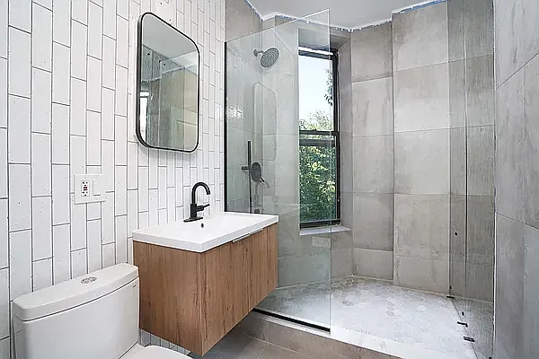 Rented by Nolita Group | media 9