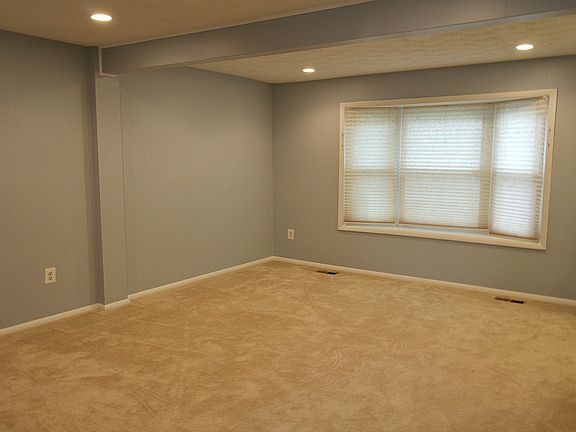 5th image of 223 S Virginia Ave