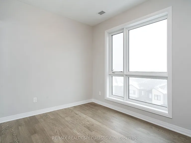 470 Gordon Krantz Ave #415 — Photo 16