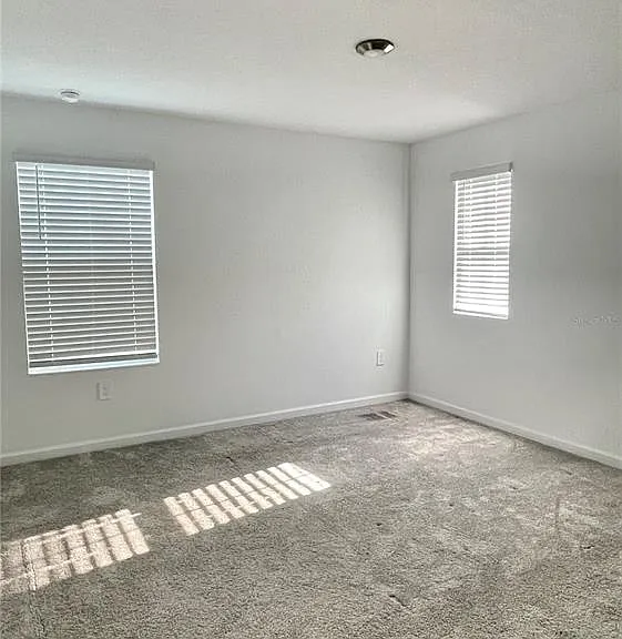 922 Jackson Ave — Photo 14