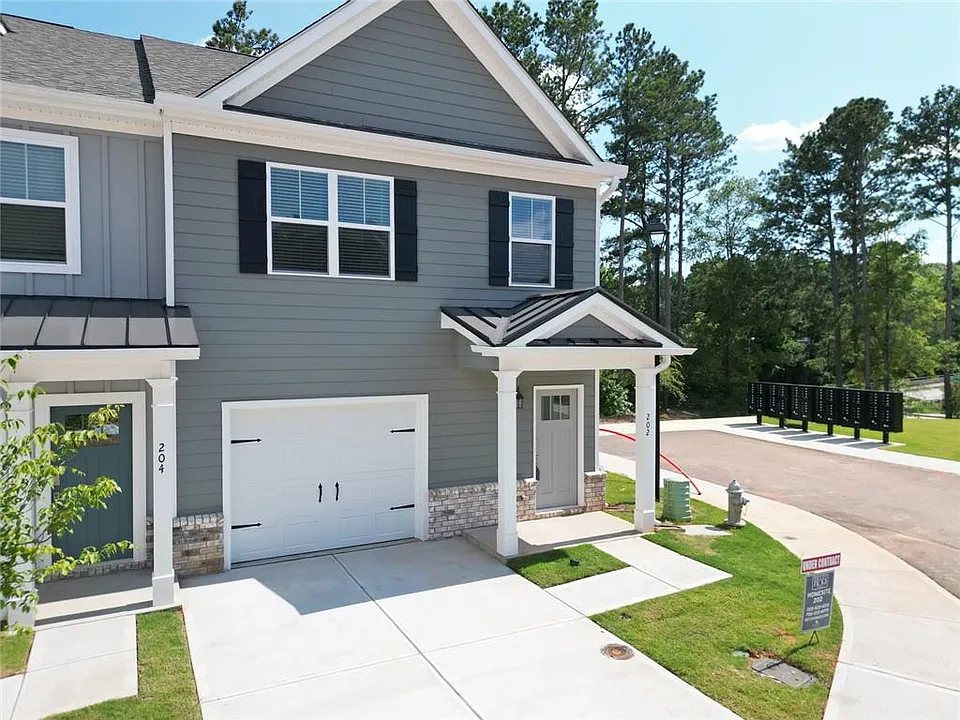 165 Mill Center Blvd #202