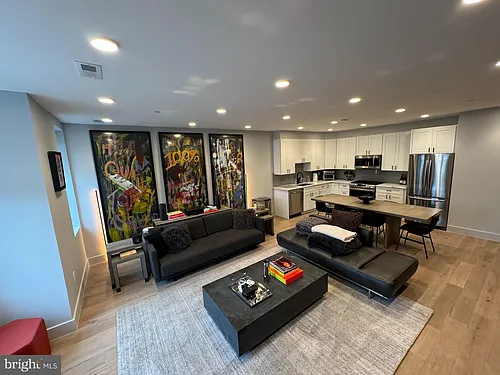 646 Newton Pl NW #201 Photo 1
