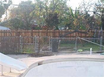 2nd image of 5854 Sampson Blvd