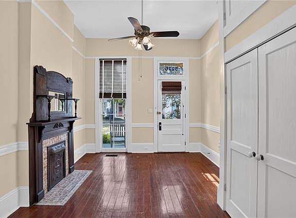 3rd image of 5216 Camp St