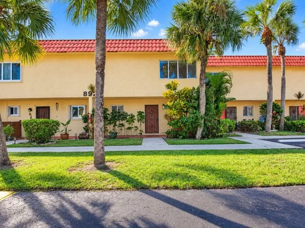 892 SW 9th Street Cir, Boca Raton, FL