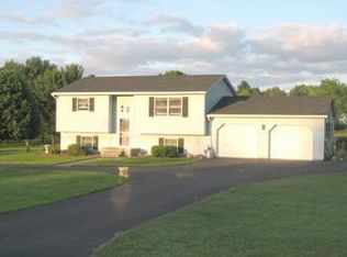 2290 Swanson Rd, Jamestown, NY 14701