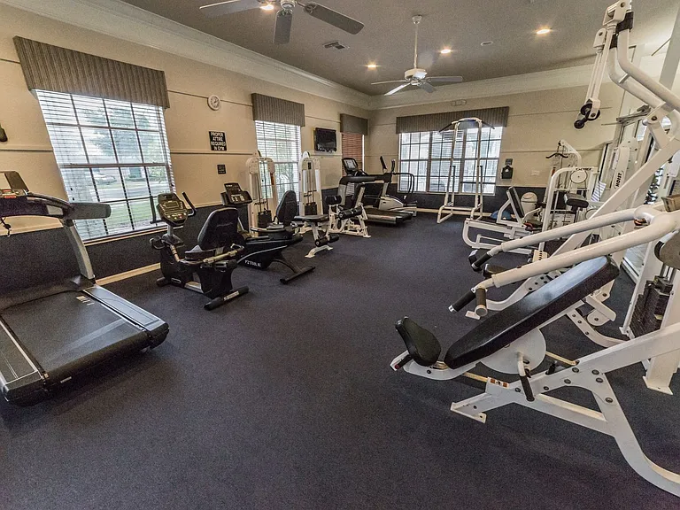 8291 Pacific Beach Dr — Photo 29
