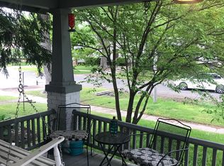 1909 S Douglas Ave, Springfield, IL 62704