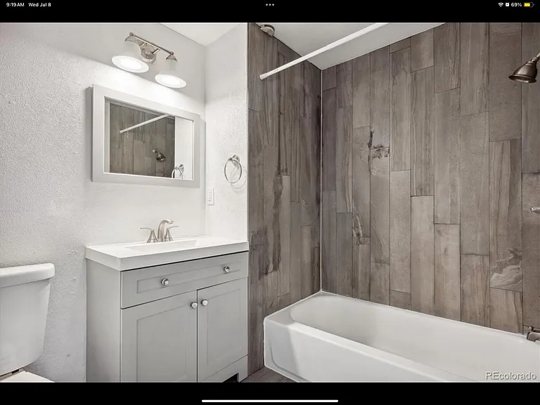 704 S Lowell Blvd #704 — Photo 6