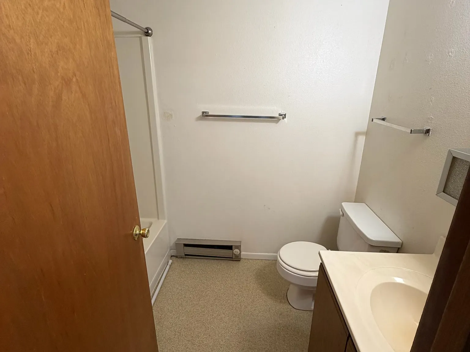 1 bed, $875 — Photo 3