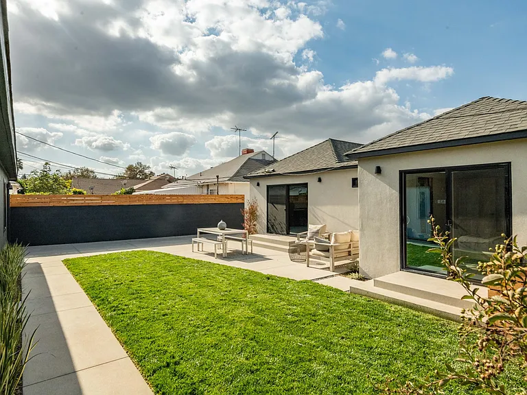 3842 Somerset Dr — Photo 10