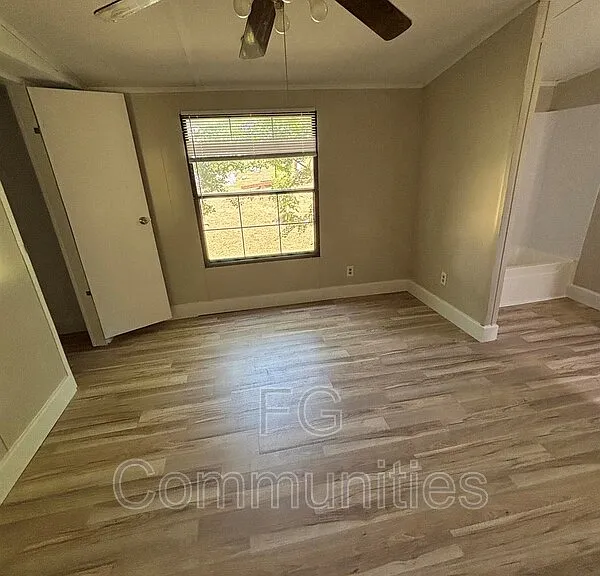 105 Mike Rd — Photo 7