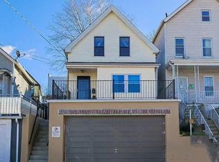 4742 Carpenter Ave, Bronx, NY