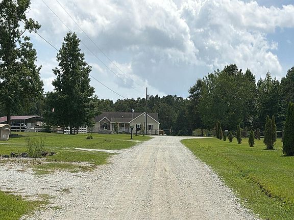 4th image of 209 Petteway Dr