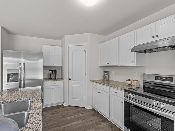 7th image of this home