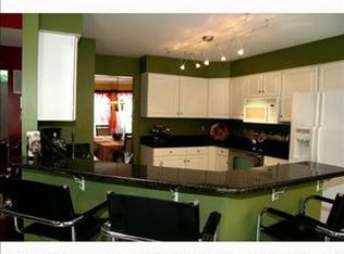 1205 Manor View Ct, Chesapeake, VA 23321