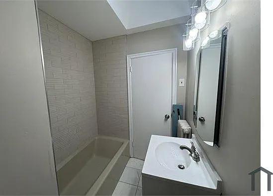 5948 Malta St — Photo 10