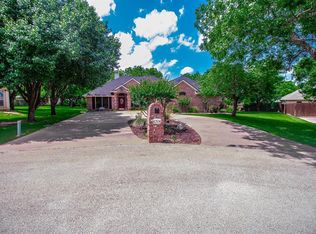 6306 Kenilworth Ct, Granbury, TX 76049