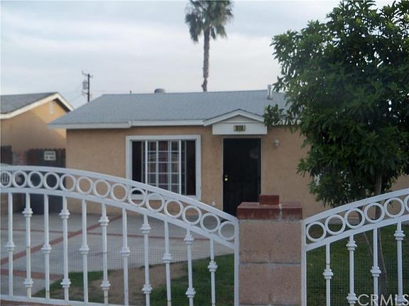 3rd image of 1028 E Elma St