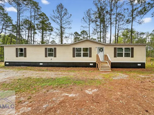 308 Cowboy Rd, Jesup, GA 31545