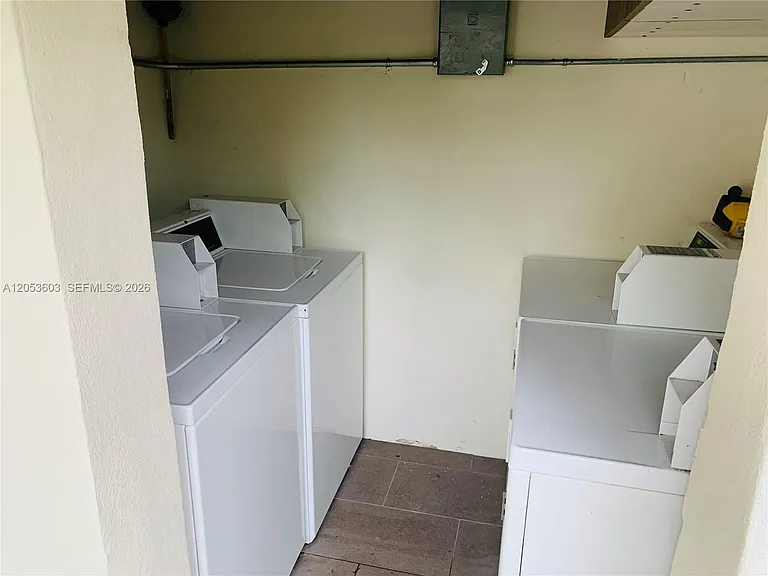 2786 SW 32nd Ave #2790 — Photo 10