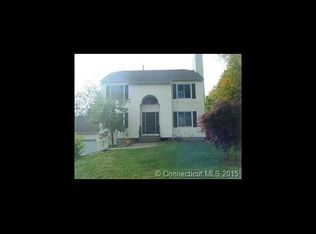 111 Congdon St E, Middletown, CT 06457
