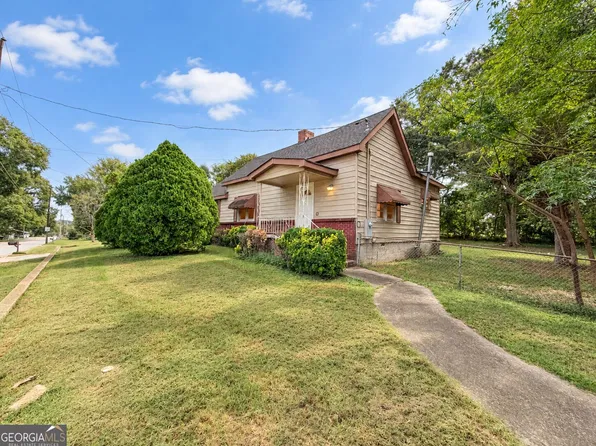 1765 Spring St NE, Conyers, GA 30012