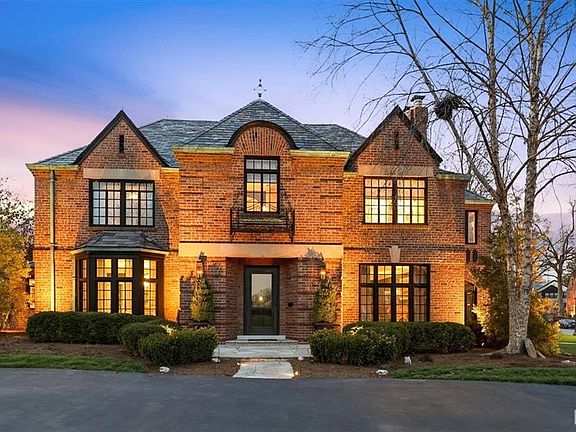 2nd image of 62 Lake Forest Dr