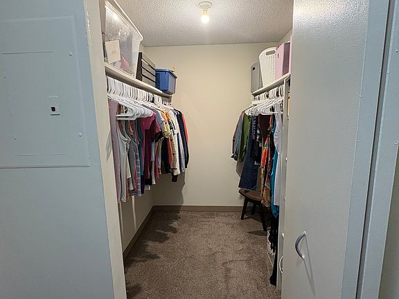 3rd image of 5800 E Lake Dr APT 106