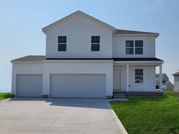 908 Dee St SE, Bondurant, IA 50035